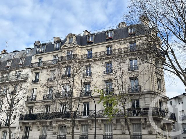 Appartement F4 à vendre - 4 pièces - 82.85 m2 - PARIS - 75018 - ILE-DE-FRANCE - Century 21 Joffrin Immobilier