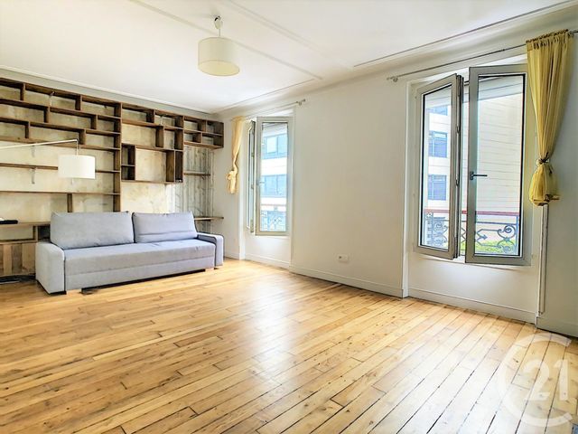 Afficher la photo en grand Appartement F3 à vendre - 2 pièces - 44.1 m2 - PARIS - 75018 - ILE-DE-FRANCE - Century 21 Joffrin Immobilier
