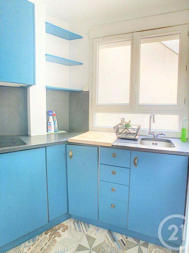 Afficher la photo en grand Appartement F3 à vendre - 2 pièces - 44.1 m2 - PARIS - 75018 - ILE-DE-FRANCE - Century 21 Joffrin Immobilier