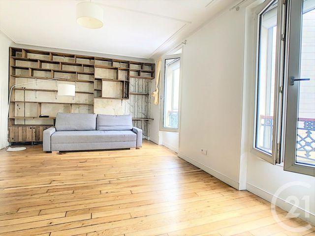 Afficher la photo en grand Appartement F3 à vendre - 2 pièces - 44.1 m2 - PARIS - 75018 - ILE-DE-FRANCE - Century 21 Joffrin Immobilier