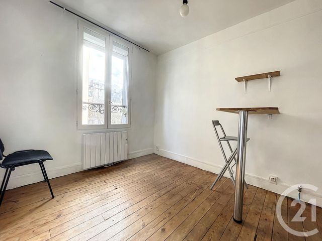  - PARIS - 