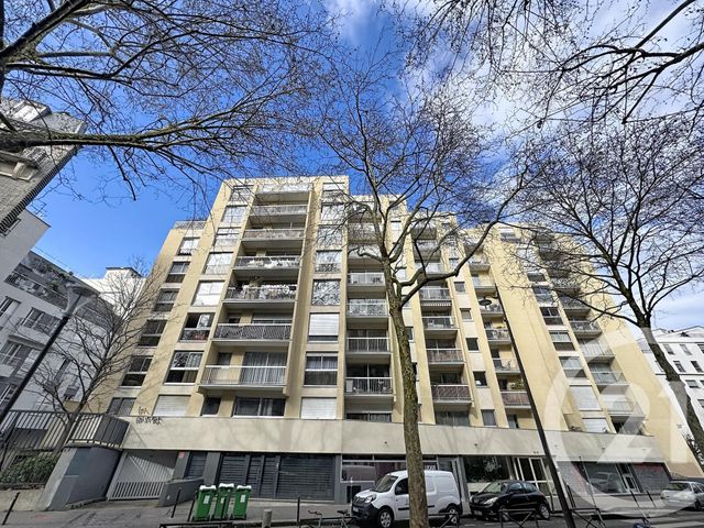 Appartement F1 à vendre - 1 pièce - 34.0 m2 - PARIS - 75018 - ILE-DE-FRANCE - Century 21 Joffrin Immobilier