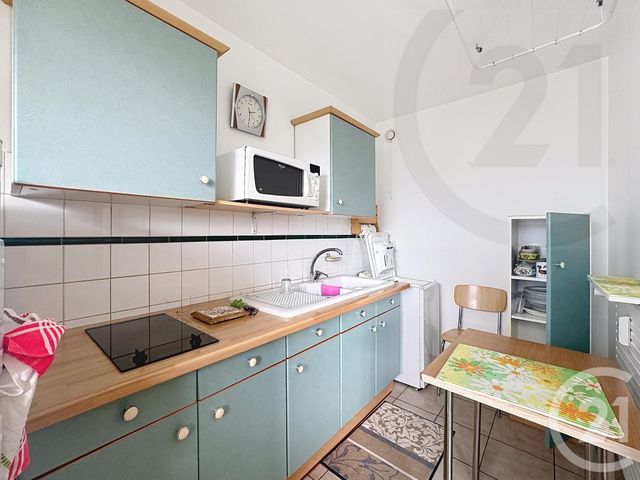 Appartement F1 à vendre - 1 pièce - 34.0 m2 - PARIS - 75018 - ILE-DE-FRANCE - Century 21 Joffrin Immobilier