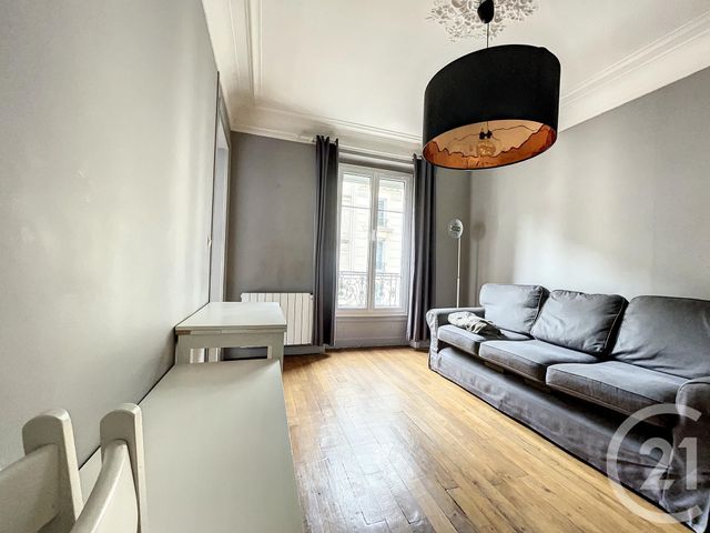 Appartement F2 à vendre - 2 pièces - 41.0 m2 - PARIS - 75018 - ILE-DE-FRANCE - Century 21 Joffrin Immobilier