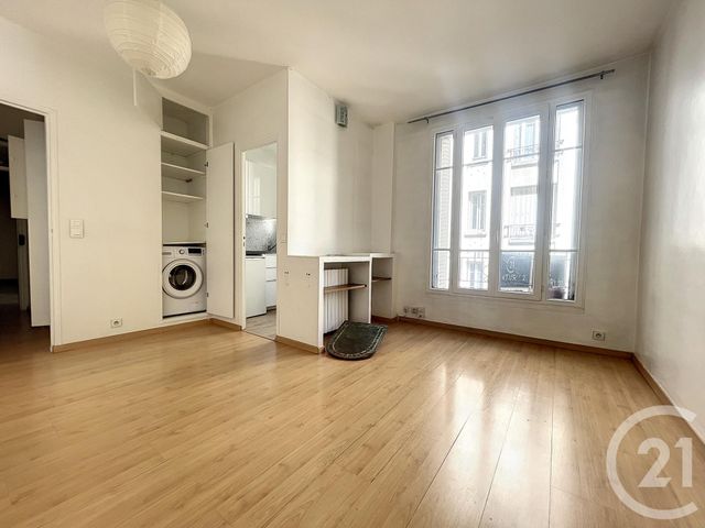 Appartement F1 à vendre - 1 pièce - 24.2 m2 - PARIS - 75018 - ILE-DE-FRANCE - Century 21 Joffrin Immobilier