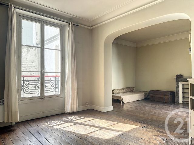 Appartement F3 à vendre - 3 pièces - 46.0 m2 - PARIS - 75018 - ILE-DE-FRANCE - Century 21 Joffrin Immobilier