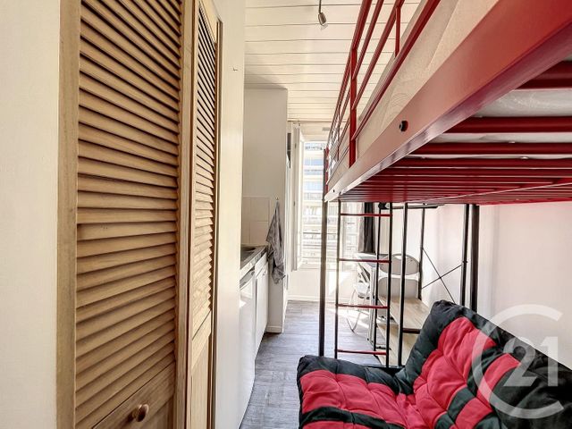 Chambre à vendre - 1 pièce - 8.05 m2 - PARIS - 75018 - ILE-DE-FRANCE - Century 21 Joffrin Immobilier