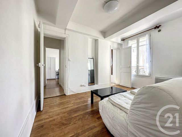 Appartement F3 à vendre - 3 pièces - 36.2 m2 - PARIS - 75018 - ILE-DE-FRANCE - Century 21 Joffrin Immobilier