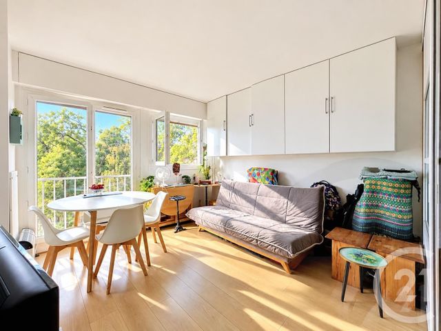Appartement F1 à vendre PARIS