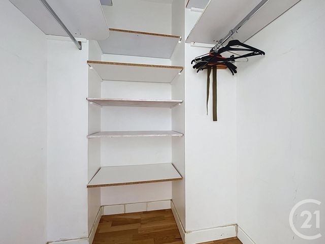 Appartement F3 à vendre - 3 pièces - 68.15 m2 - PARIS - 75018 - ILE-DE-FRANCE - Century 21 Joffrin Immobilier
