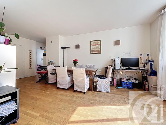 Appartement F3 à vendre - 4 pièces - 68.15 m2 - PARIS - 75018 - ILE-DE-FRANCE - Century 21 Joffrin Immobilier