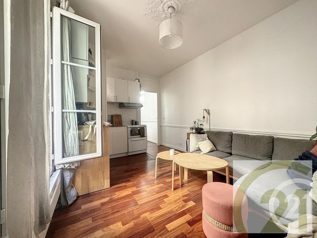 Appartement F2 à vendre - 2 pièces - 32.97 m2 - PARIS - 75018 - ILE-DE-FRANCE - Century 21 Joffrin Immobilier