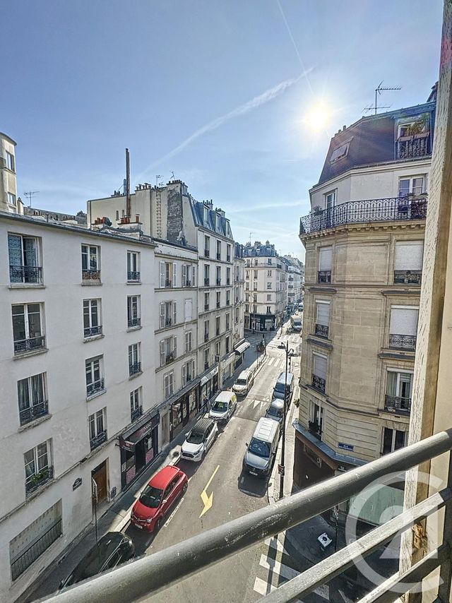Appartement F2 à vendre - 2 pièces - 27.5 m2 - PARIS - 75017 - ILE-DE-FRANCE - Century 21 Joffrin Immobilier