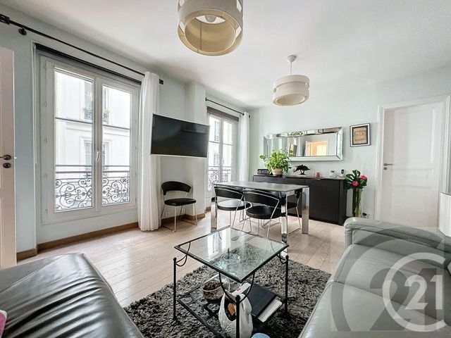Appartement F3 à vendre - 3 pièces - 50.12 m2 - PARIS - 75018 - ILE-DE-FRANCE - Century 21 Joffrin Immobilier