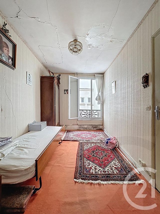 Appartement F3 à vendre - 3 pièces - 44.05 m2 - PARIS - 75018 - ILE-DE-FRANCE - Century 21 Joffrin Immobilier