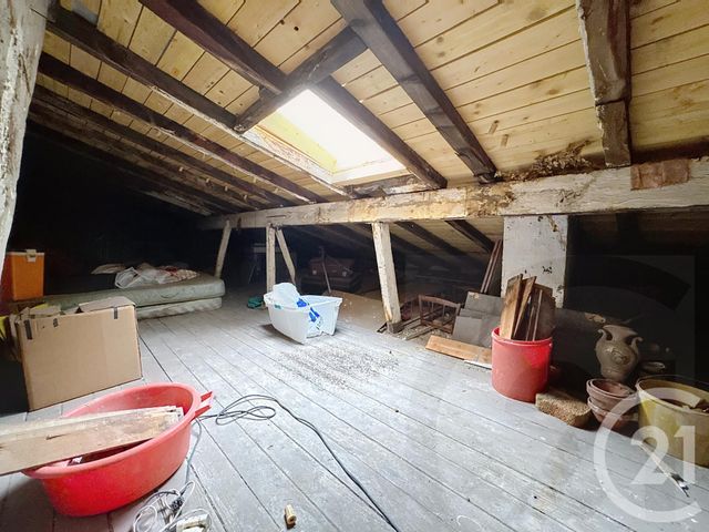 Appartement F3 à vendre - 3 pièces - 44.05 m2 - PARIS - 75018 - ILE-DE-FRANCE - Century 21 Joffrin Immobilier