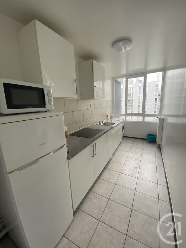 Afficher la photo en grand Appartement F3 à vendre - 3 pièces - 63.0 m2 - AUBERVILLIERS - 93 - ILE-DE-FRANCE - Century 21 Joffrin Immobilier