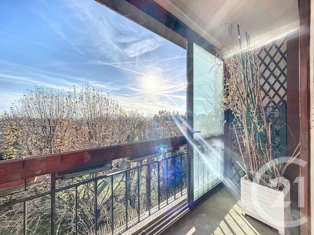 Appartement F3 à vendre SURESNES