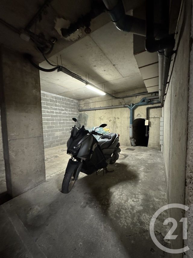 Parking à vendre PARIS