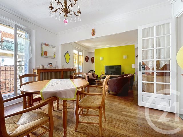 Afficher la photo en grand Appartement F4 à vendre - 4 pièces - 82.85 m2 - PARIS - 75018 - ILE-DE-FRANCE - Century 21 Joffrin Immobilier