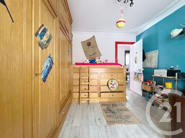 Afficher la photo en grand Appartement F4 à vendre - 4 pièces - 82.85 m2 - PARIS - 75018 - ILE-DE-FRANCE - Century 21 Joffrin Immobilier