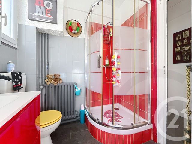 Afficher la photo en grand Appartement F4 à vendre - 4 pièces - 82.85 m2 - PARIS - 75018 - ILE-DE-FRANCE - Century 21 Joffrin Immobilier