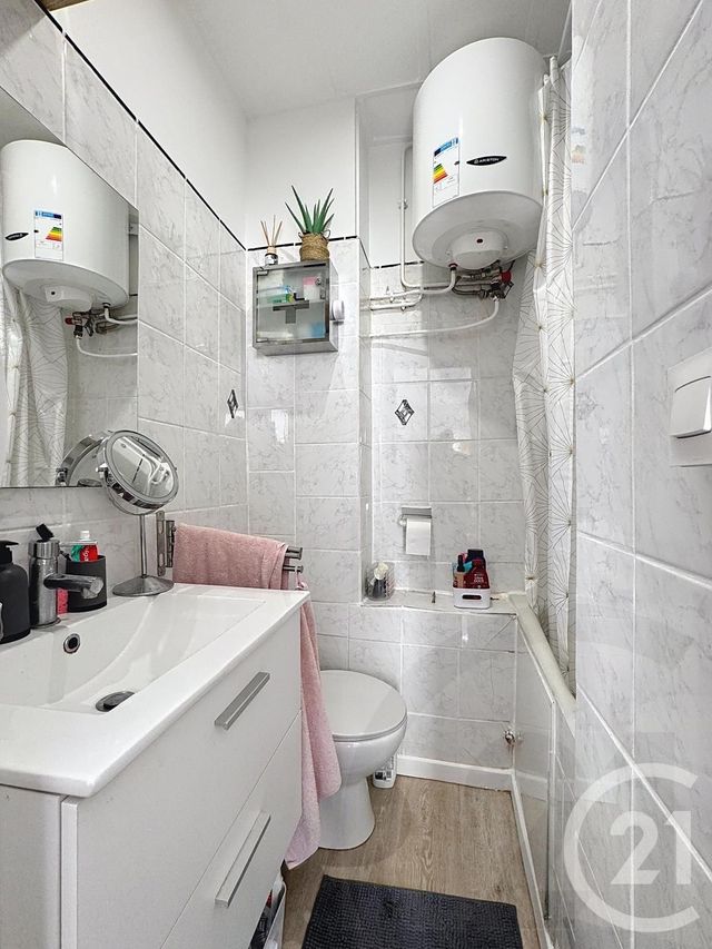 Appartement F1 à vendre - 1 pièce - 15.08 m2 - PARIS - 75018 - ILE-DE-FRANCE - Century 21 Joffrin Immobilier