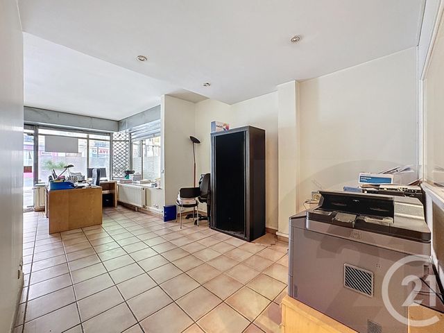 commerce à vendre - 62.0 m2 - PARIS - 75 - ILE-DE-FRANCE - Century 21 Joffrin Immobilier