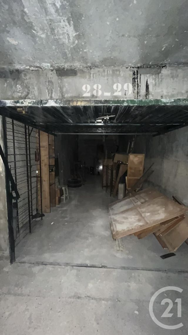parking à vendre - 25.25 m2 - PARIS - 75018 - ILE-DE-FRANCE - Century 21 Joffrin Immobilier