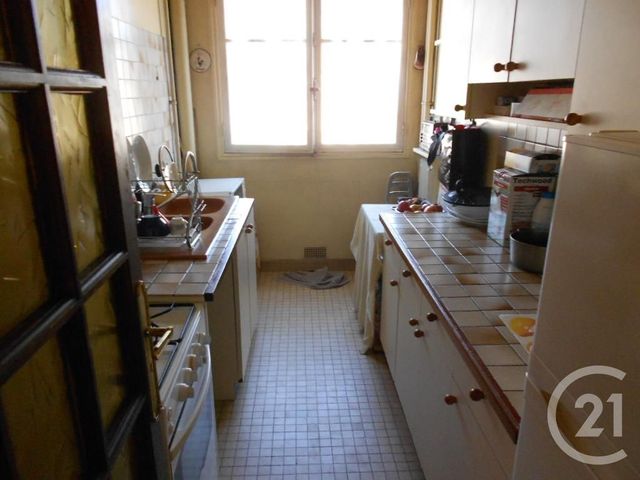 Appartement F3 à vendre - 3 pièces - 63.32 m2 - PARIS - 75018 - ILE-DE-FRANCE - Century 21 Joffrin Immobilier