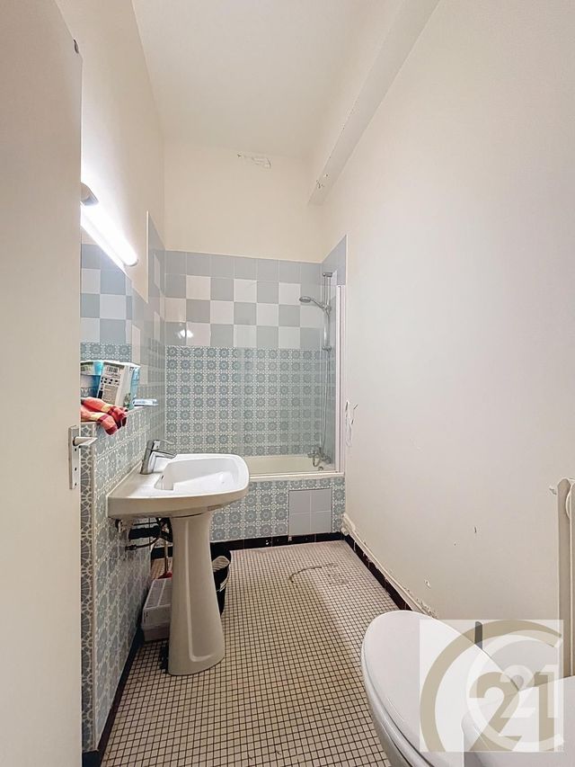 Appartement F1 à vendre - 1 pièce - 22.35 m2 - PARIS - 75018 - ILE-DE-FRANCE - Century 21 Joffrin Immobilier