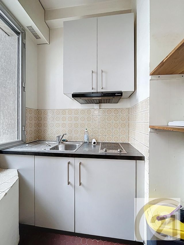Appartement F1 à vendre - 1 pièce - 22.35 m2 - PARIS - 75018 - ILE-DE-FRANCE - Century 21 Joffrin Immobilier
