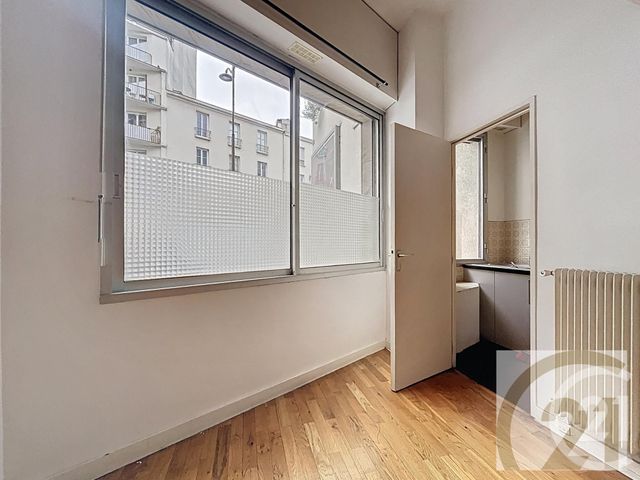 Appartement F1 à vendre - 1 pièce - 22.35 m2 - PARIS - 75018 - ILE-DE-FRANCE - Century 21 Joffrin Immobilier