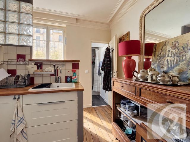 Appartement F2 à vendre - 2 pièces - 35.02 m2 - PARIS - 75018 - ILE-DE-FRANCE - Century 21 Joffrin Immobilier