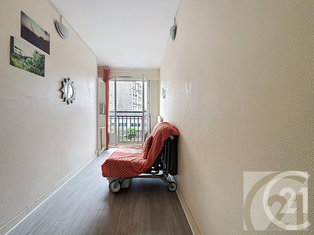 Appartement à vendre - 2 pièces - 23.04 m2 - PARIS - 75018 - ILE-DE-FRANCE - Century 21 Joffrin Immobilier