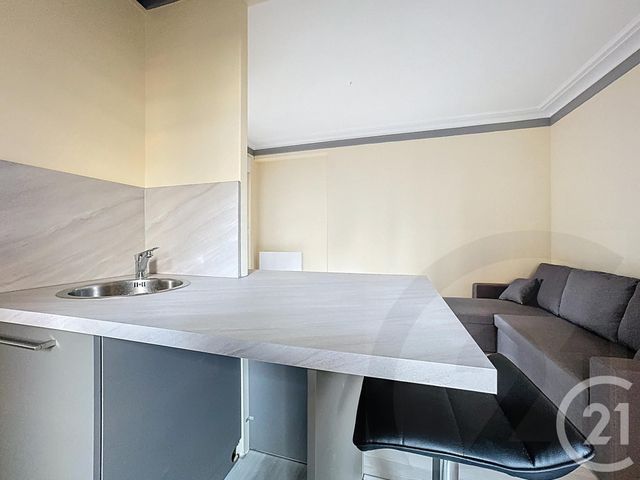 Appartement F2 à vendre - 2 pièces - 30.1 m2 - PARIS - 75018 - ILE-DE-FRANCE - Century 21 Joffrin Immobilier