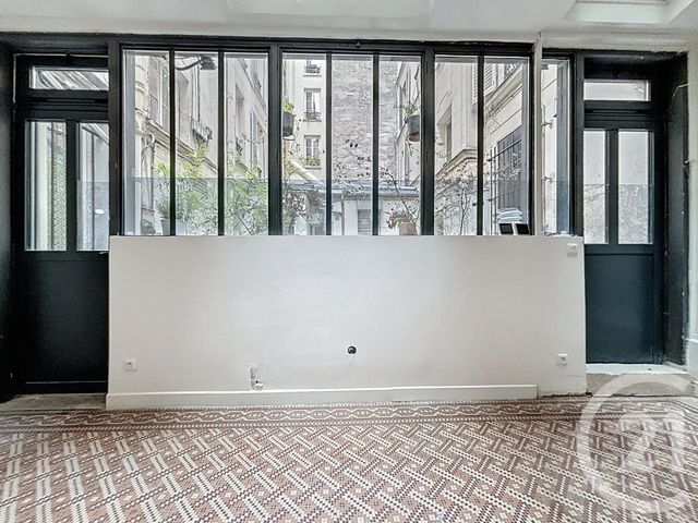 Appartement F2 à vendre - 2 pièces - 29.55 m2 - PARIS - 75018 - ILE-DE-FRANCE - Century 21 Joffrin Immobilier