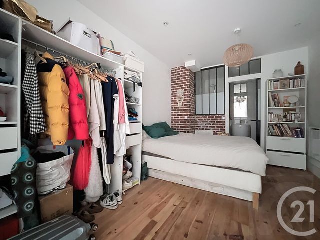 Appartement F2 à vendre - 2 pièces - 29.55 m2 - PARIS - 75018 - ILE-DE-FRANCE - Century 21 Joffrin Immobilier