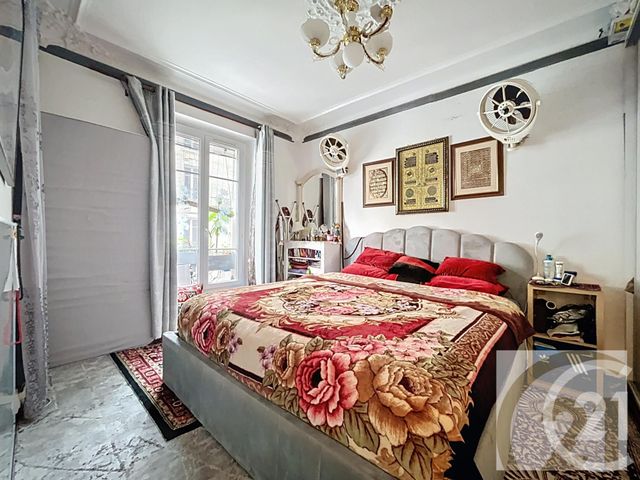 Afficher la photo en grand Appartement F3 à vendre - 3 pièces - 55.0 m2 - PARIS - 75018 - ILE-DE-FRANCE - Century 21 Joffrin Immobilier