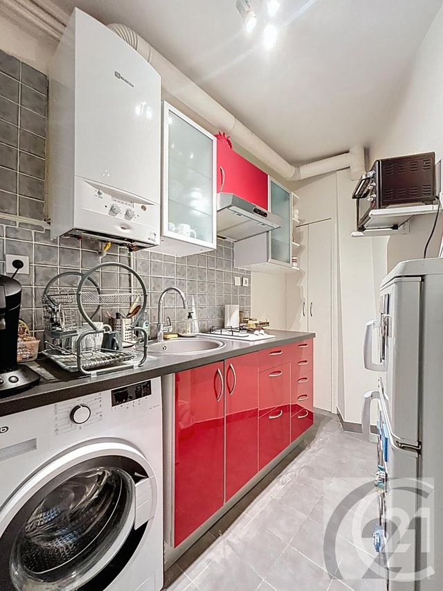 Afficher la photo en grand Appartement F3 à vendre - 3 pièces - 50.48 m2 - PARIS - 75018 - ILE-DE-FRANCE - Century 21 Joffrin Immobilier