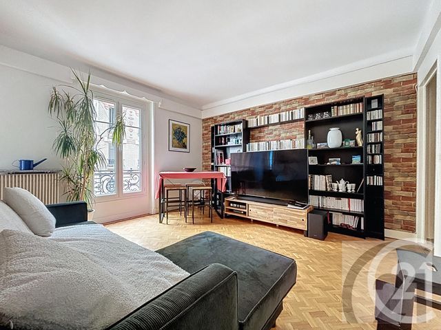 Afficher la photo en grand Appartement F3 à vendre - 3 pièces - 50.48 m2 - PARIS - 75018 - ILE-DE-FRANCE - Century 21 Joffrin Immobilier