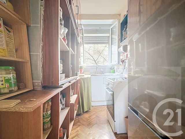 Appartement F2 à vendre - 2 pièces - 33.25 m2 - PARIS - 75018 - ILE-DE-FRANCE - Century 21 Joffrin Immobilier