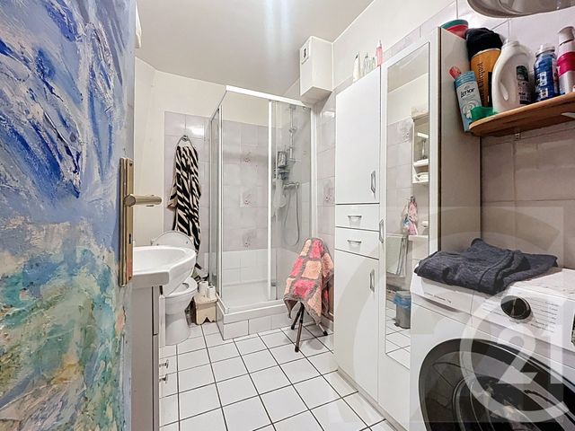 Appartement F2 à vendre - 2 pièces - 33.25 m2 - PARIS - 75018 - ILE-DE-FRANCE - Century 21 Joffrin Immobilier