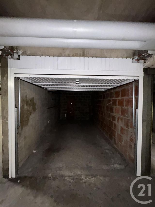 parking à louer - 15.0 m2 - PARIS - 75018 - ILE-DE-FRANCE - Century 21 Joffrin Immobilier