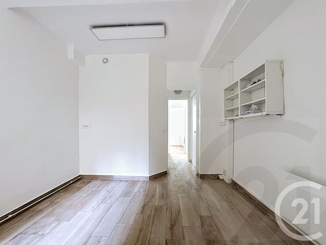 Appartement F3 à vendre - 3 pièces - 39.0 m2 - PARIS - 75018 - ILE-DE-FRANCE - Century 21 Joffrin Immobilier