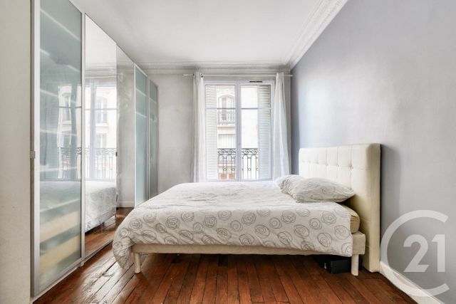 Appartement F4 à vendre - 3 pièces - 89.0 m2 - PARIS - 75018 - ILE-DE-FRANCE - Century 21 Joffrin Immobilier