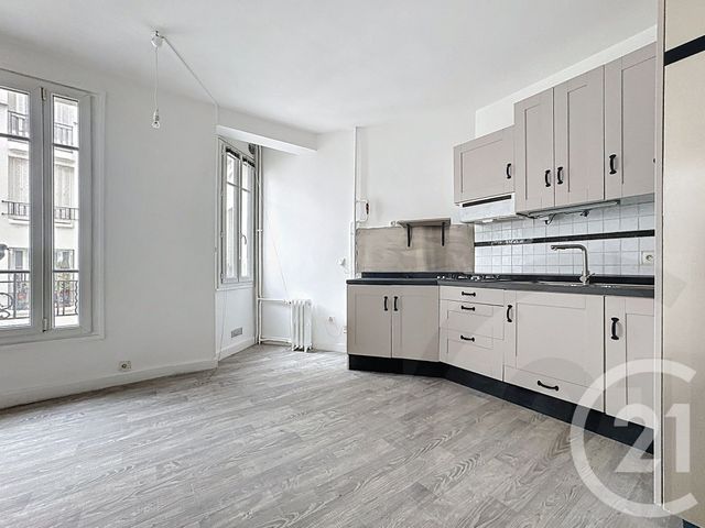 Appartement F2 à vendre - 2 pièces - 36.0 m2 - PARIS - 75018 - ILE-DE-FRANCE - Century 21 Joffrin Immobilier
