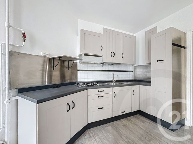 Appartement F2 à vendre - 2 pièces - 36.0 m2 - PARIS - 75018 - ILE-DE-FRANCE - Century 21 Joffrin Immobilier