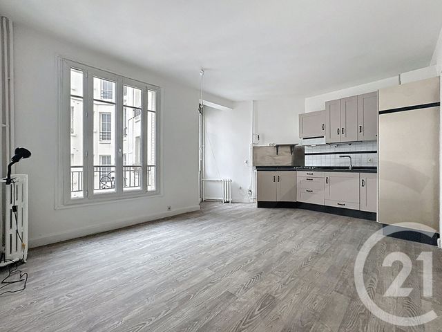 Appartement F2 à vendre - 2 pièces - 36.0 m2 - PARIS - 75018 - ILE-DE-FRANCE - Century 21 Joffrin Immobilier