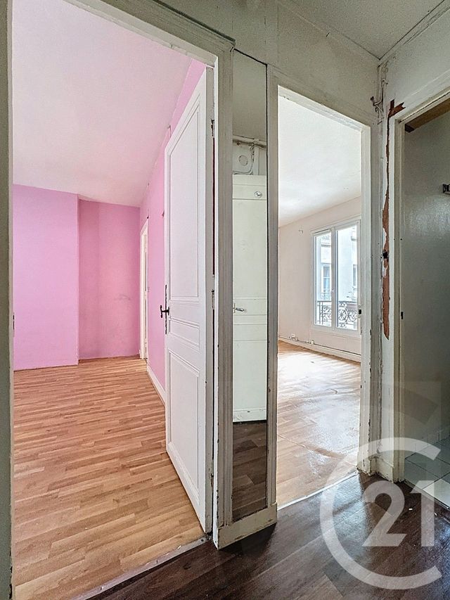 Appartement F2 à vendre - 2 pièces - 30.0 m2 - PARIS - 75018 - ILE-DE-FRANCE - Century 21 Joffrin Immobilier